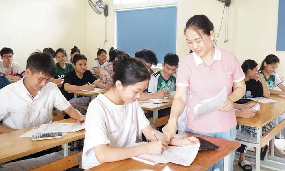  Bộ Nội vụ yêu cầu điều chuyển giáo viên từ nơi thừa sang nơi thiếu sau sáp nhập